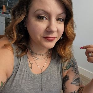 Meet your Posher, Jamie